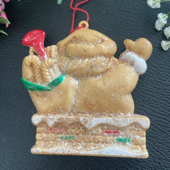 Vintage Santa Claus Holiday Ornament - Poly Resin - Picture 5 of 5